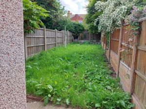 Photo 7- click for photo gallery